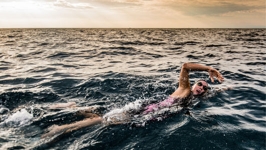 Claves para conseguir la mejor crema solar deportiva